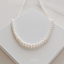 Load image into Gallery viewer, Alice Japanese Natural Pearl Short Necklace