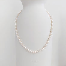 Load image into Gallery viewer, Alice Japanese Natural Pearl Short Necklace