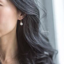 Load image into Gallery viewer, Adora Japanese Baroque Pearl Earrings