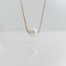 Load image into Gallery viewer, Alma Japanese Saltwater Pearl Necklace