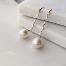 Load image into Gallery viewer, Nancy Japanese Baroque Pearl Earrings