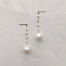 Load image into Gallery viewer, Nancy Japanese Baroque Pearl Earrings