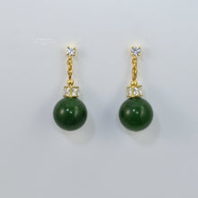 Load image into Gallery viewer, Jada Taiwanese Green Jade Earrings
