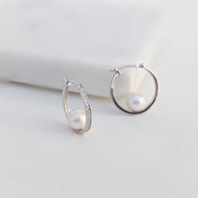 Load image into Gallery viewer, Alexia Japanese Seawater Pearl Earrings
