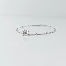 Load image into Gallery viewer, Bella CZ Diamond Petunia Bracelet
