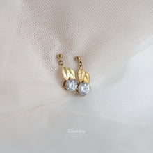 Load image into Gallery viewer, Kimberly Gold Leaf Set w/ CZ Diamond Earrings
