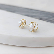 Load image into Gallery viewer, Aileen Camellia Shape With Japanese Freshwater Pearl Earrings
