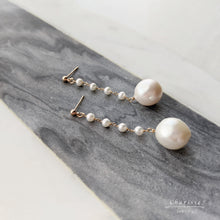 Load image into Gallery viewer, Nancy Japanese Baroque Pearl Earrings

