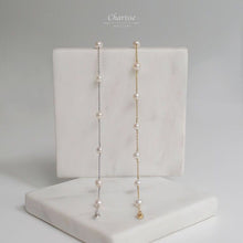 Load image into Gallery viewer, Stefanie Japanese Freshwater Pearl String Bracelet
