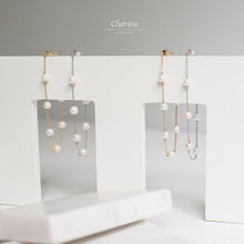 Load image into Gallery viewer, Stefanie Japanese Freshwater Pearl String Bracelet
